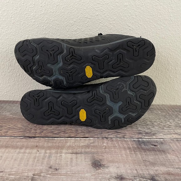 New Balance Minimus Running Shoes Men's 9 Black Gray Gold Athletic MX20GL4 - Picture 6 of 12